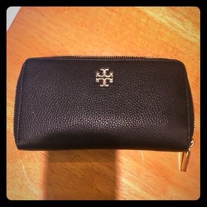 Tory Burch Wallet